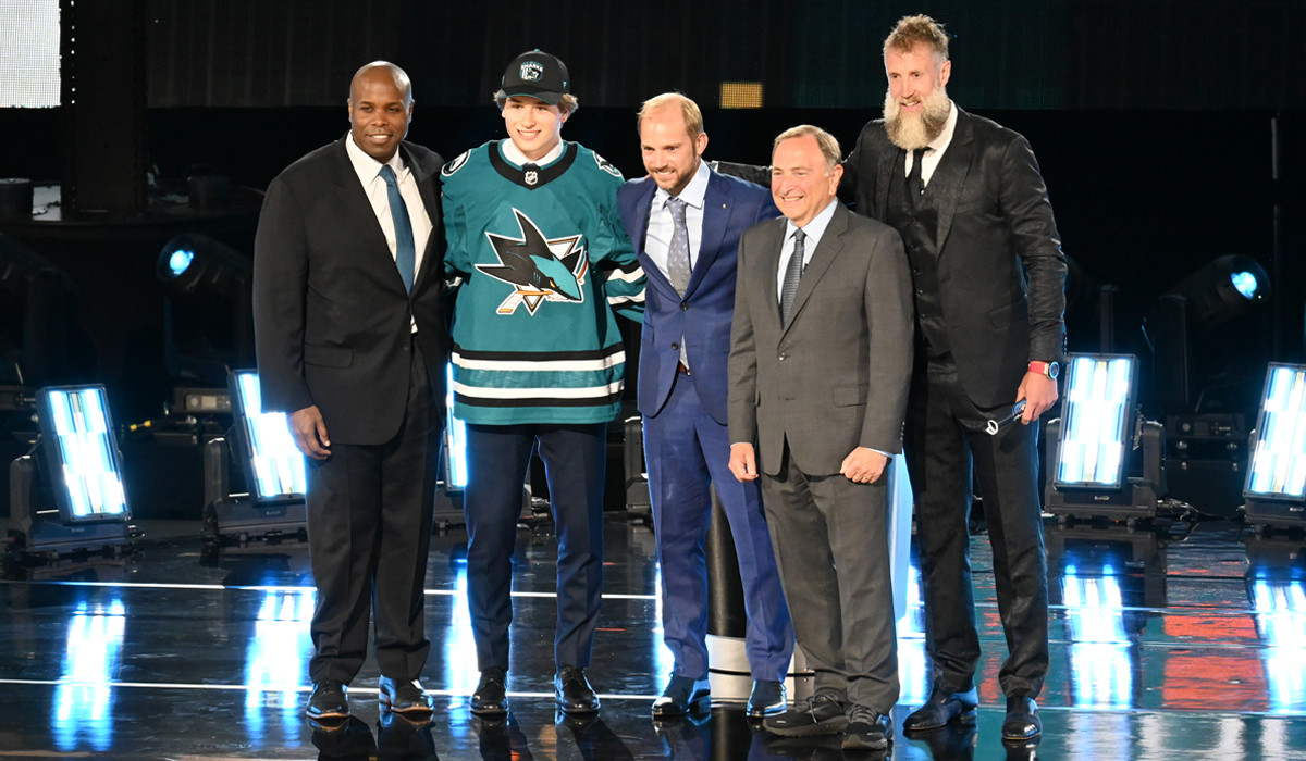 Sharks are the toast of Vegas on Day 1 of NHL Draft